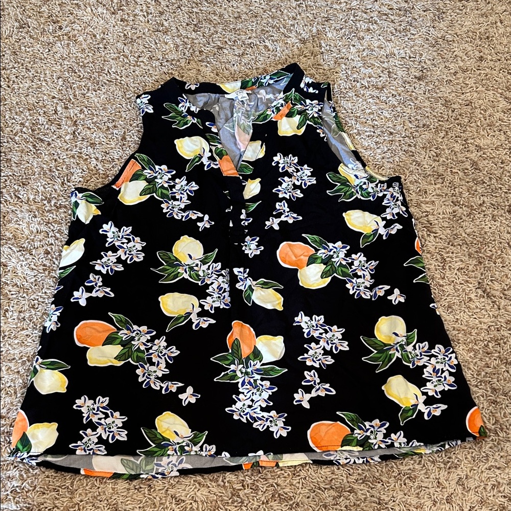 Crown & Ivy Floral Citrus Print Top - Size L
